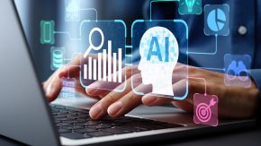 【社労士監修】AIの活用で勤怠管理はどう変わる？ 社労士が解説する現実と可能性